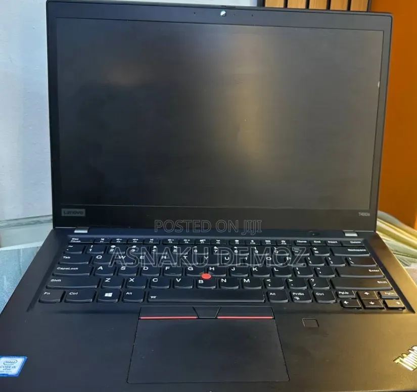 New Laptop Lenovo ThinkPad T490s 8GB Intel Core i5 SSD 512GB