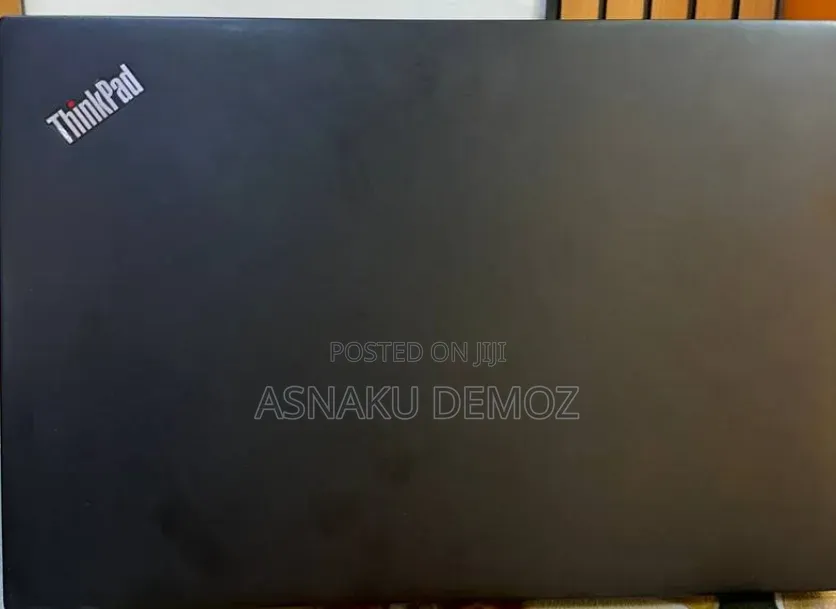 New Laptop Lenovo ThinkPad T490s 8GB Intel Core i5 SSD 512GB