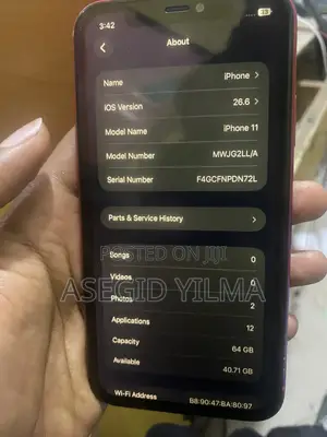 Apple iPhone 11 64 GB Red