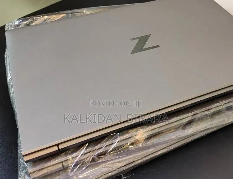 New Laptop HP ZBook 15 16GB Intel Core i7 SSD 512GB