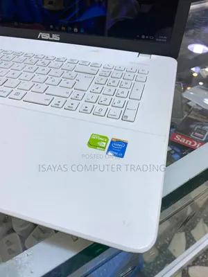 Laptop Asus 1015E 12GB Intel Core i3 HDD 500GB