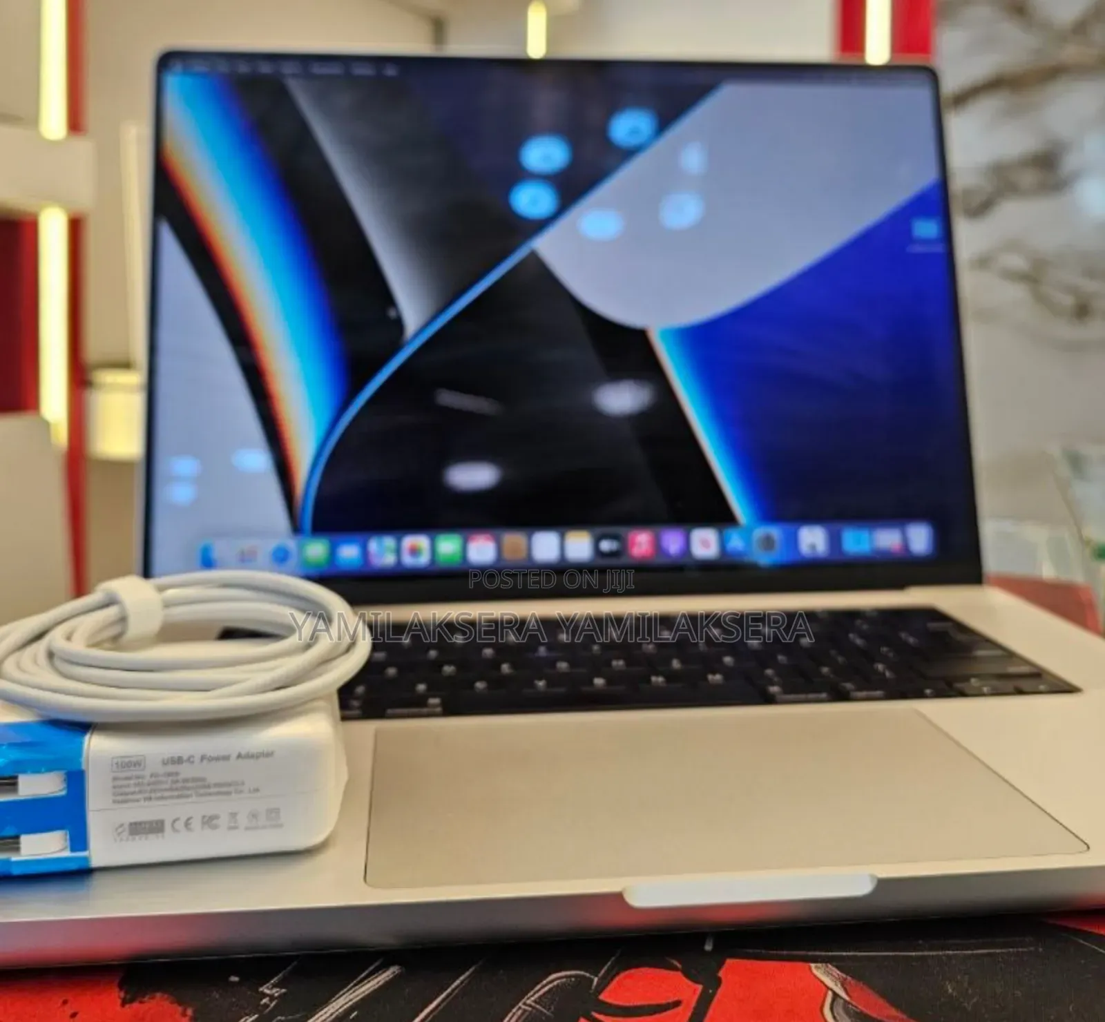 New Laptop Apple MacBook Pro 2021 M1 16GB Apple M1 Pro SSD 512GB