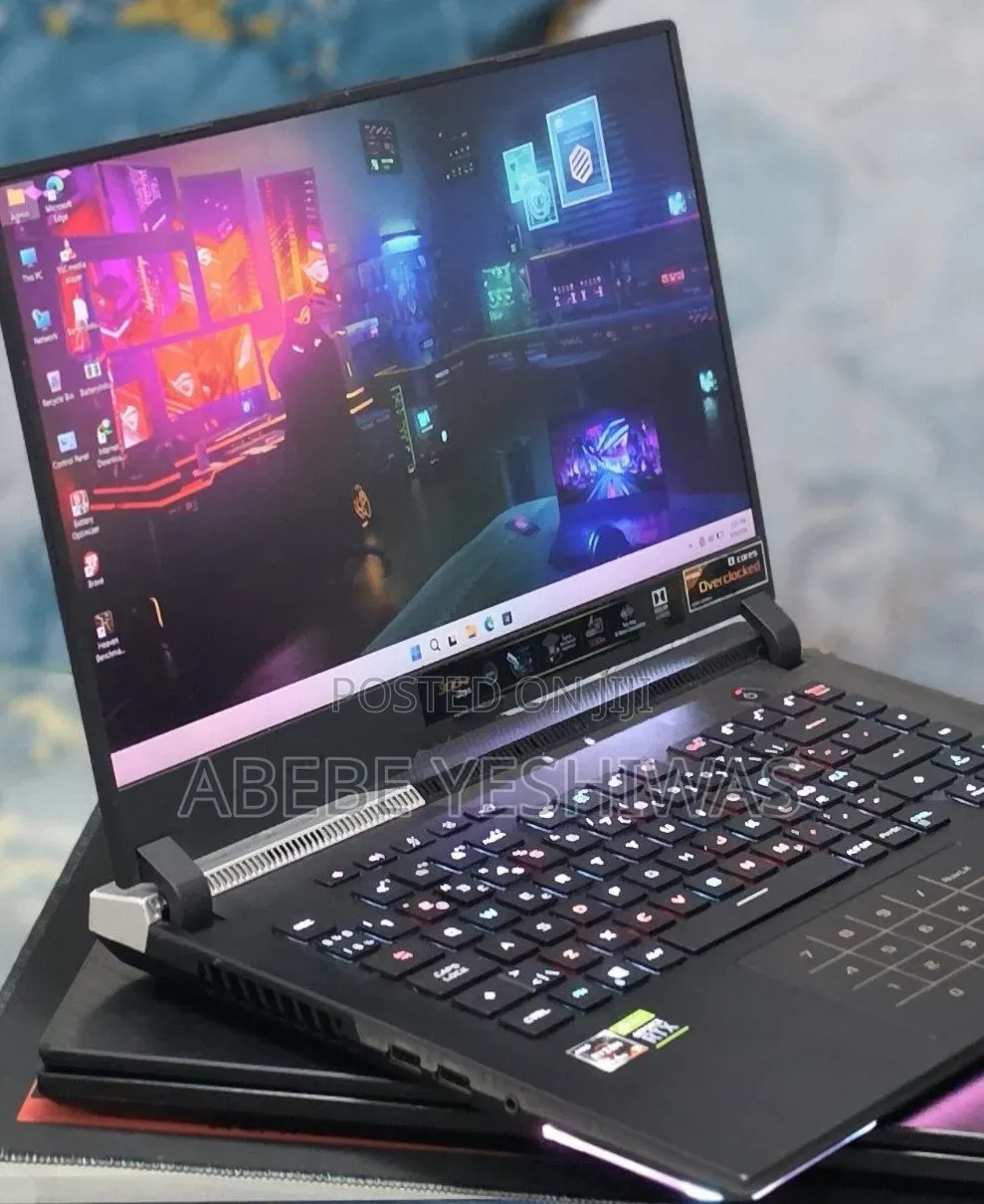 New Laptop Asus ROG Strix G15 32GB AMD Ryzen 9 SSD 1T