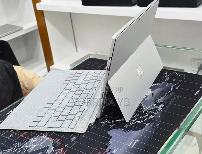 New Laptop Microsoft Surface Pro 6 8GB Intel Core i5 SSD 256GB