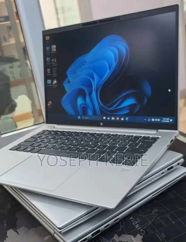 New Laptop HP EliteBook 840 10 16GB Intel Core i7 SSD 512GB