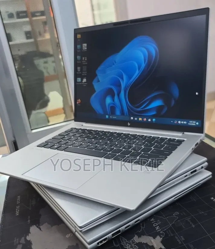 New Laptop HP EliteBook 840 10 16GB Intel Core i7 SSD 512GB