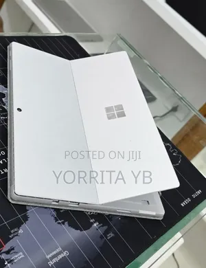 New Laptop Microsoft Surface Pro 6 8GB Intel Core i5 SSD 256GB