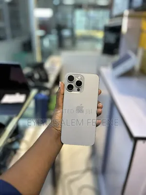 Apple iPhone 15 Pro Max 256 GB