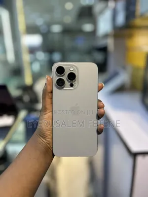 Apple iPhone 15 Pro Max 256 GB