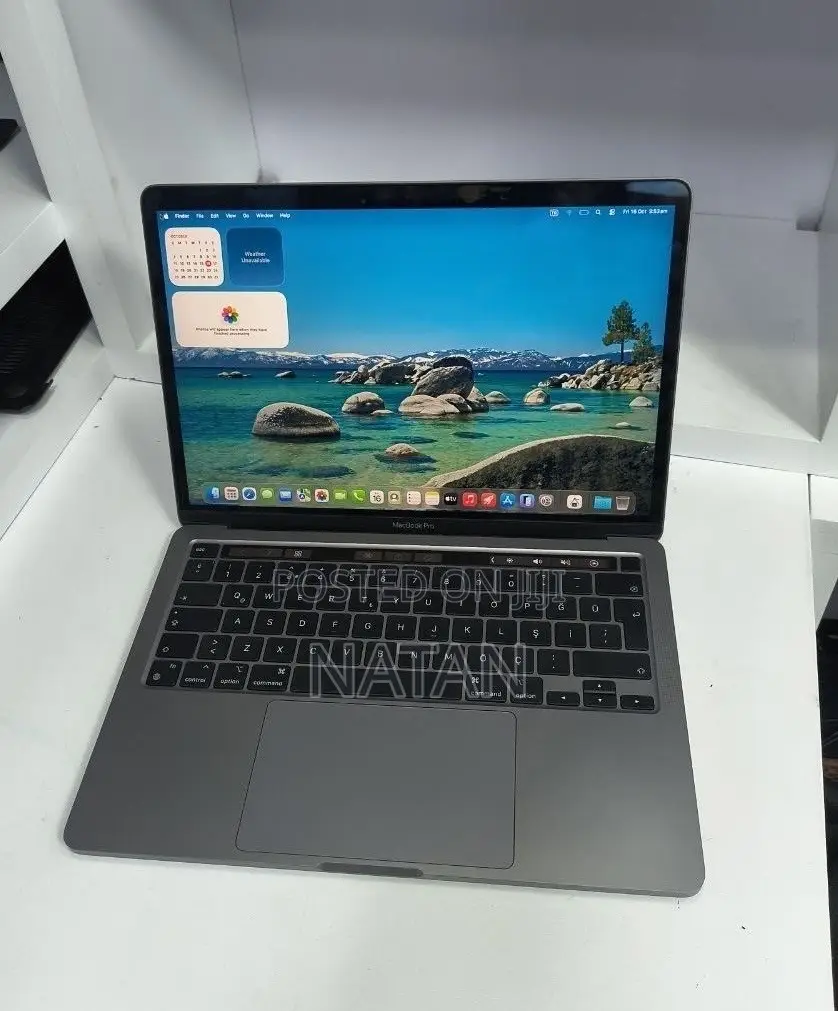 New Laptop Apple MacBook Pro 2021 M1 8GB Apple M1 Pro SSD 256GB
