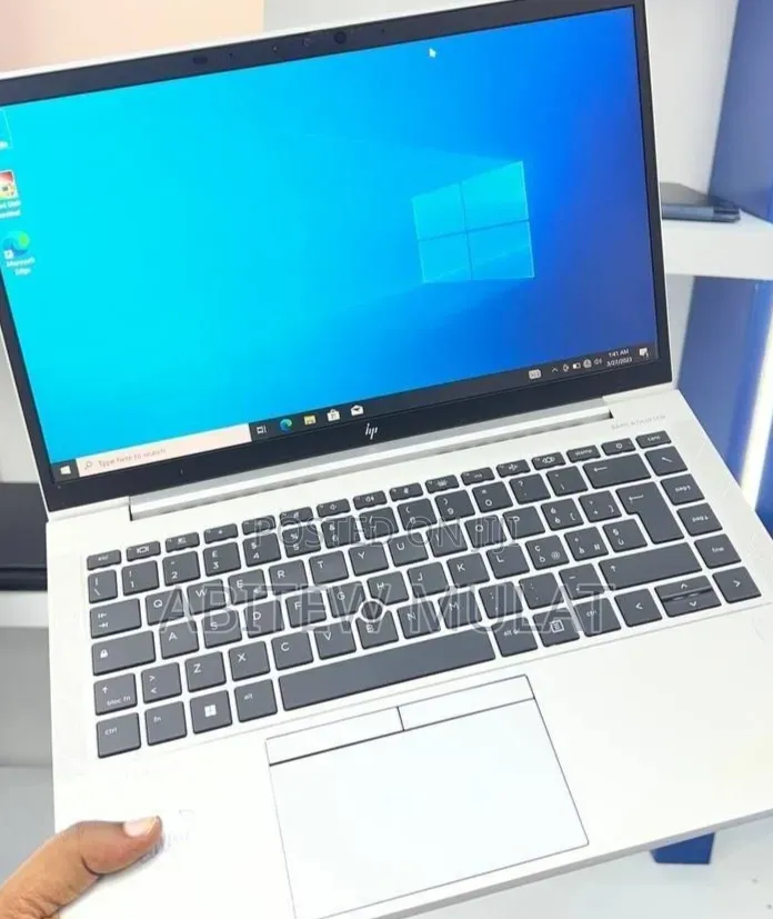 New Laptop HP EliteBook 845 G8 16GB AMD Ryzen 5 SSD 512GB
