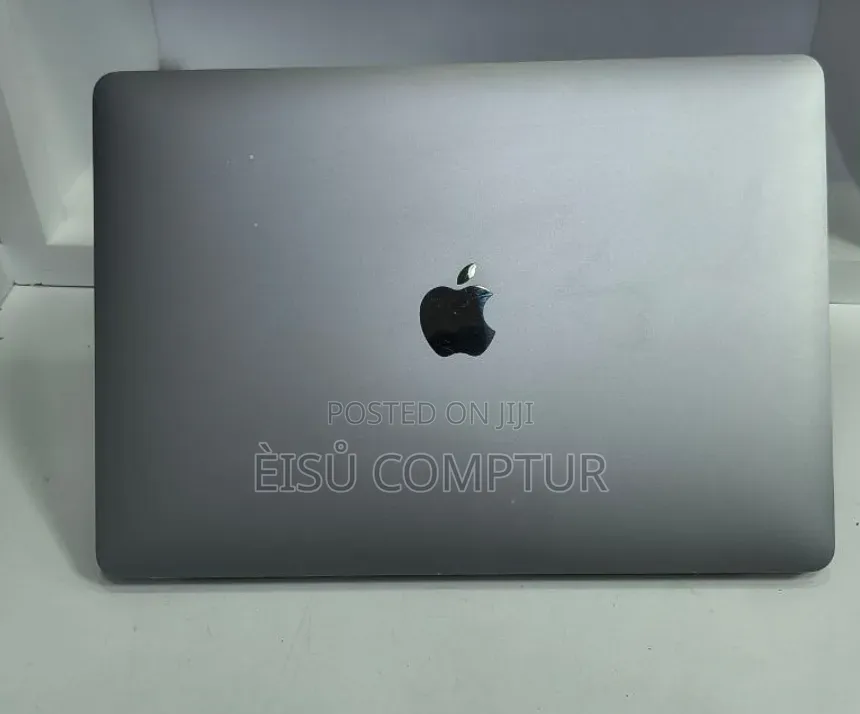 New Laptop Apple MacBook Pro 2021 M1 8GB Apple M1 Pro SSD 256GB
