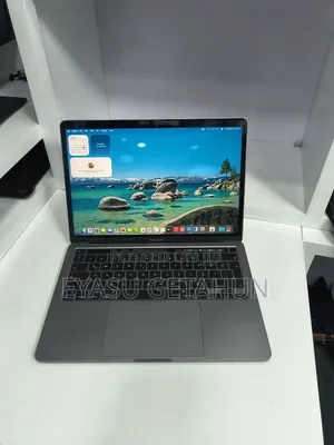 New Laptop Apple MacBook Pro 2020 M1 8GB Apple M1 SSD 256GB