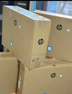 New HP 200 G4 22 All-in-One 8GB Intel Core i5 SSD 512GB