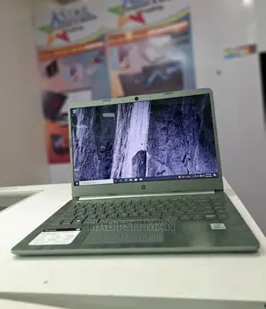 New Laptop HP Stream Notebook 8GB Intel Core I3 HDD 256GB