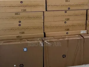 New HP 200 G4 22 All-in-One 8GB Intel Core i5 SSD 512GB