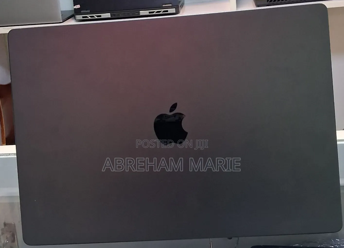 New Laptop Apple MacBook Pro 2024 M4 Max 48GB Apple M4 Max SSD 2T