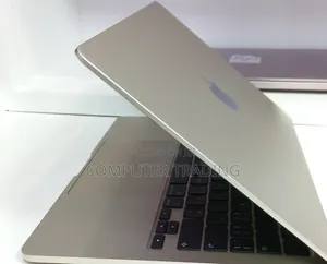 New Laptop Apple MacBook Air 2026 M5 16GB Intel Core i7 SSD 512GB