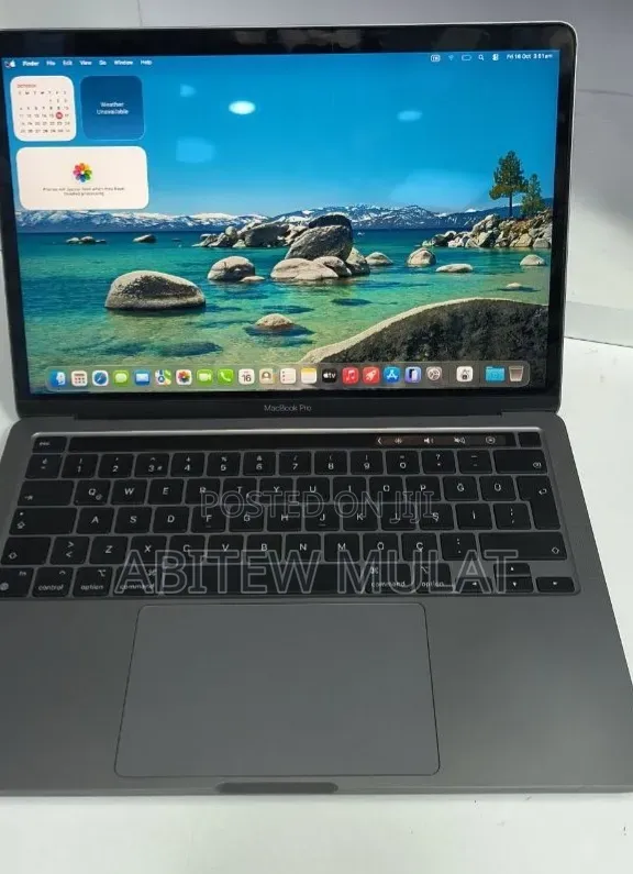 New Laptop Apple MacBook Pro 2020 M1 8GB Apple M1 SSD 256GB