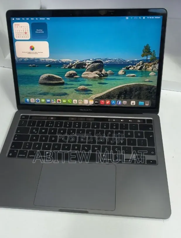 New Laptop Apple MacBook Pro 2020 M1 8GB Apple M1 SSD 256GB