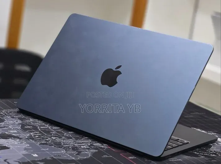 New Laptop Apple MacBook Air 8GB Apple M2 SSD 256GB