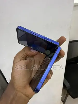 Samsung Galaxy Z Flip7 256 GB Blue