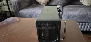 Bheringer Xair 18 Digital Mixer
