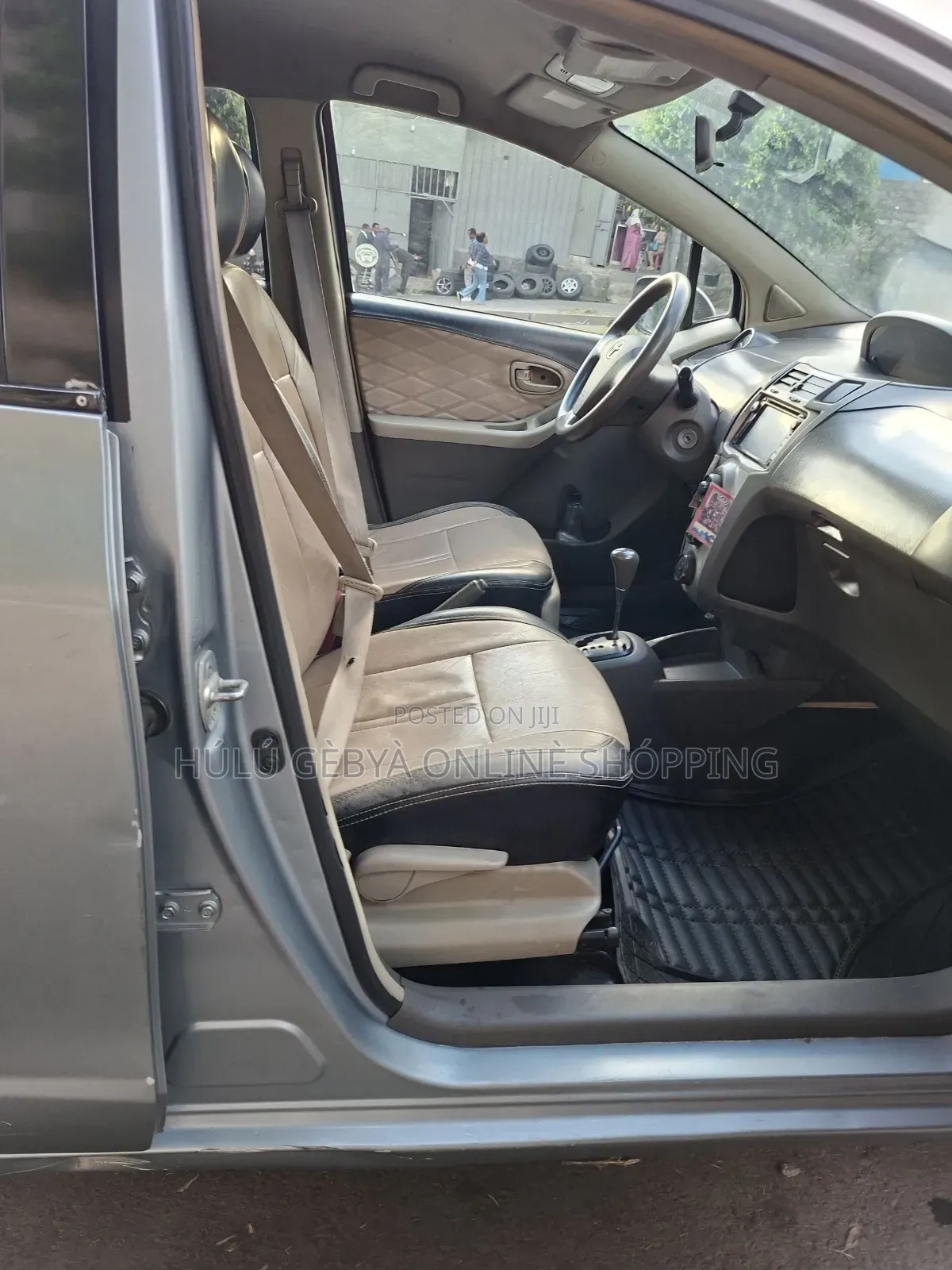Toyota Yaris 2008 Silver