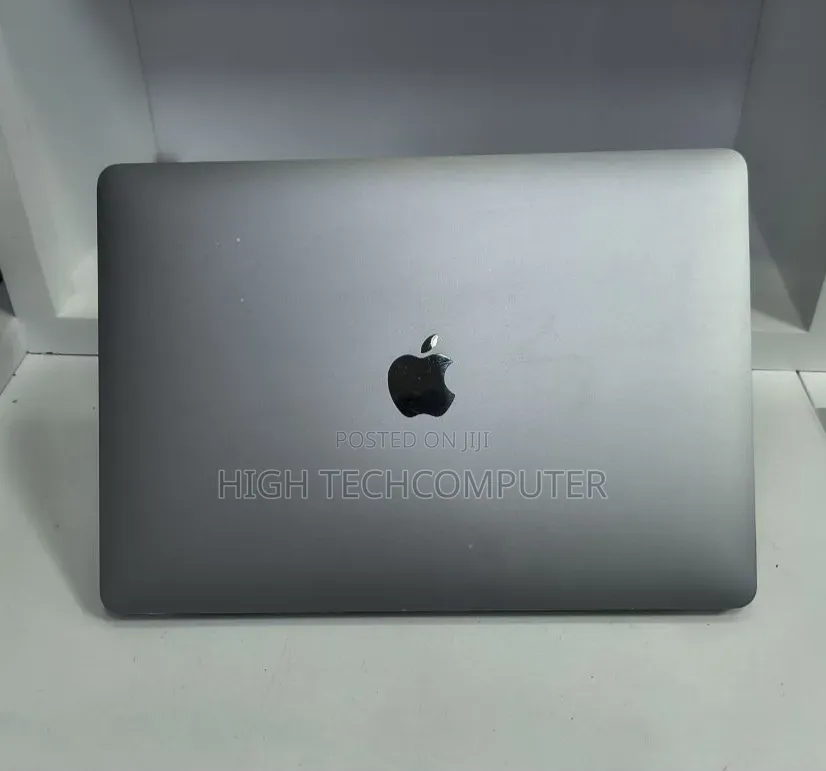 New Laptop Apple MacBook Pro 2021 M1 8GB Apple M1 SSD 256GB