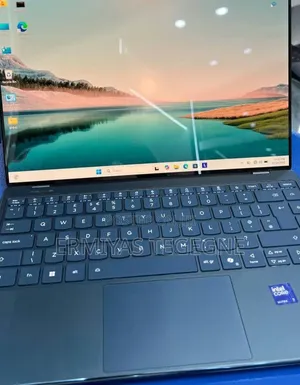 New Laptop Lenovo ThinkPad X1 Carbon 16GB Intel Core Ultra 7 SSD 512GB