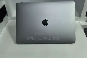 New Laptop Apple MacBook Pro 2020 M1 8GB Apple M1 SSD 256GB