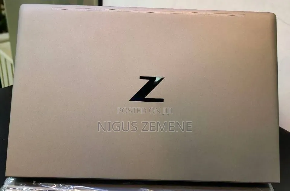 New Laptop HP ZBook Power G7 16GB Intel Core i7 SSD 512GB