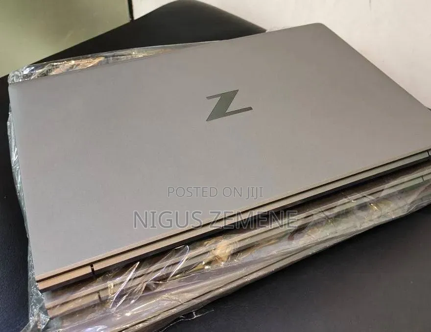 New Laptop HP ZBook Power G7 16GB Intel Core i7 SSD 512GB