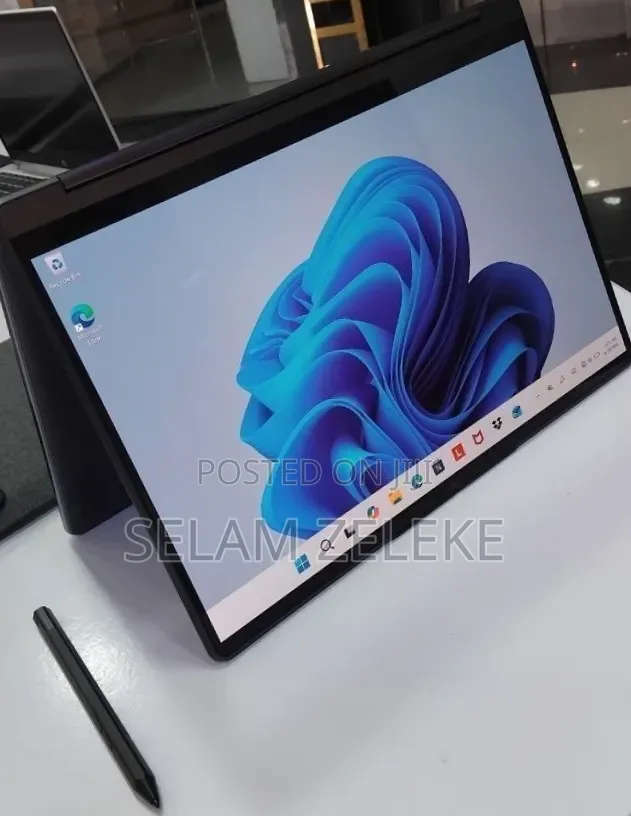 New Laptop Lenovo Yoga 9i 16GB Intel Core i7 SSD 1T