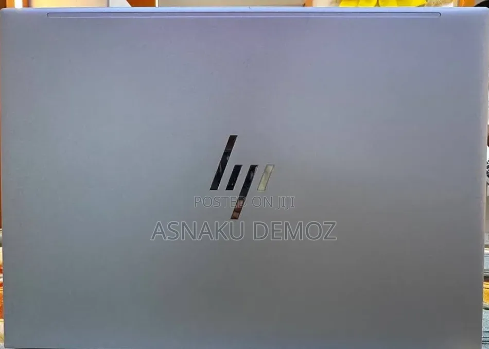 New Laptop HP EliteBook 840 G10 16GB Intel Core i7 SSD 512GB