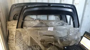 Damas Rear Door (የዳማስ መኪና የኋላ በር)