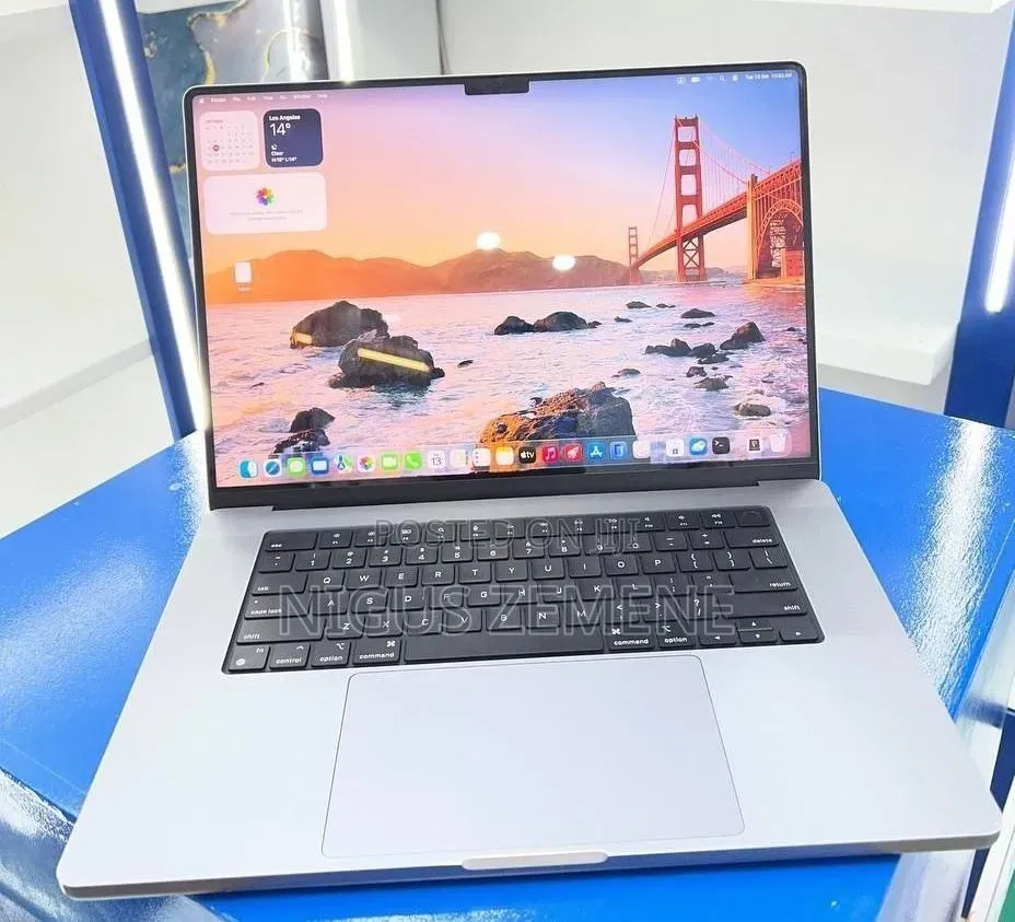 New Laptop Apple MacBook Pro 2021 M1 Max 16GB Apple M1 Max SSD 1T