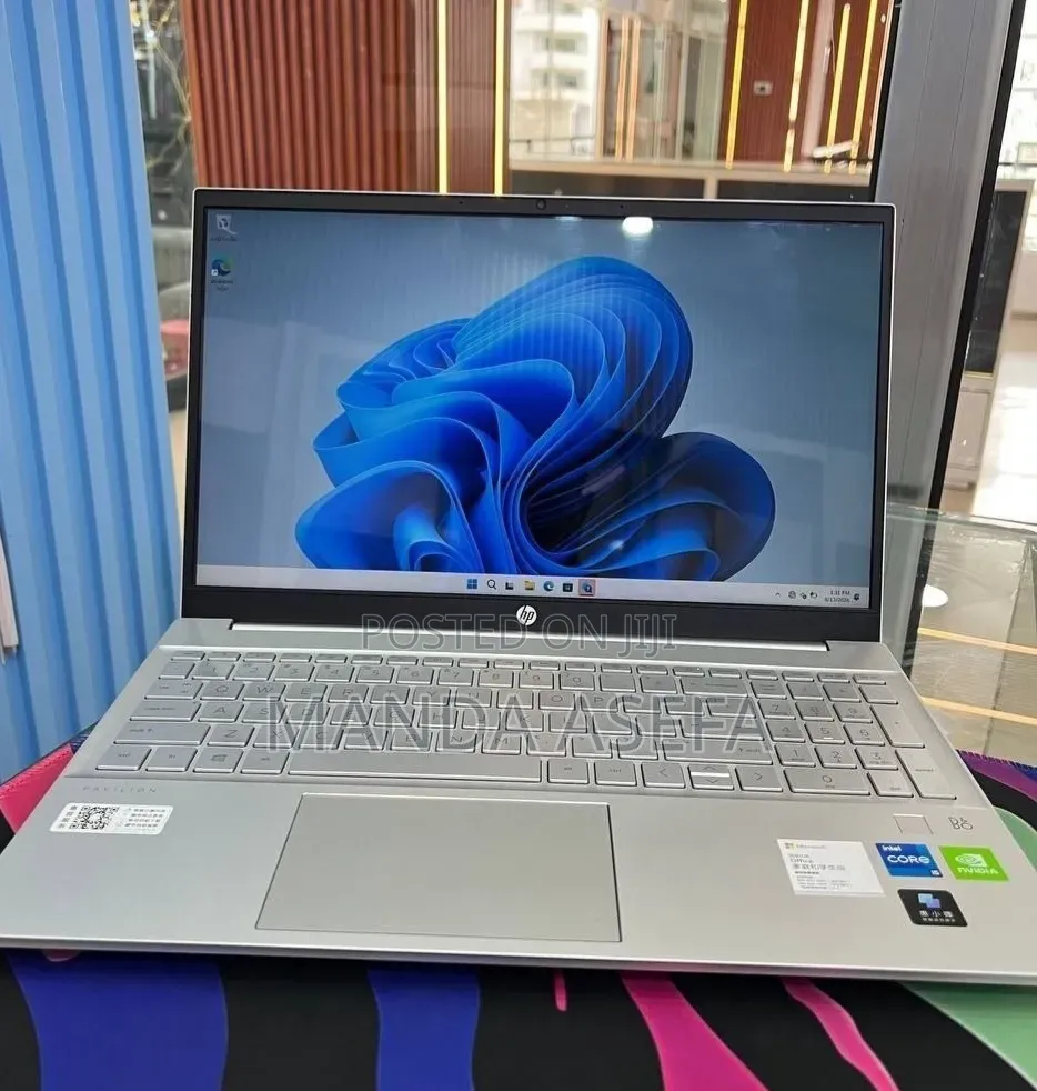 New Laptop HP Pavilion 15 16GB Intel Core i5 SSD 512GB