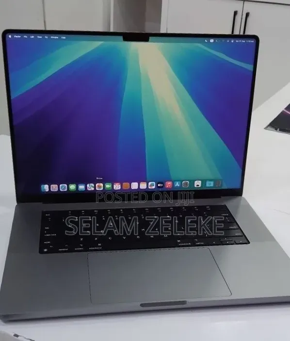 New Laptop Apple MacBook Pro 2021 M1 Max 32GB Apple M1 Max SSD 1T