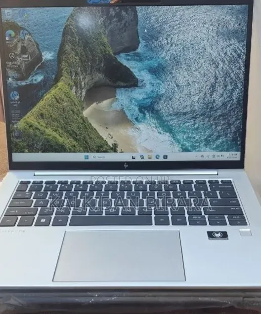 New Laptop HP EliteBook 840 G9 16GB Intel Core i7 SSD 512GB