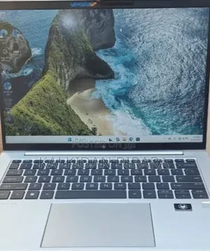 New Laptop HP EliteBook 840 G9 16GB Intel Core i7 SSD 512GB