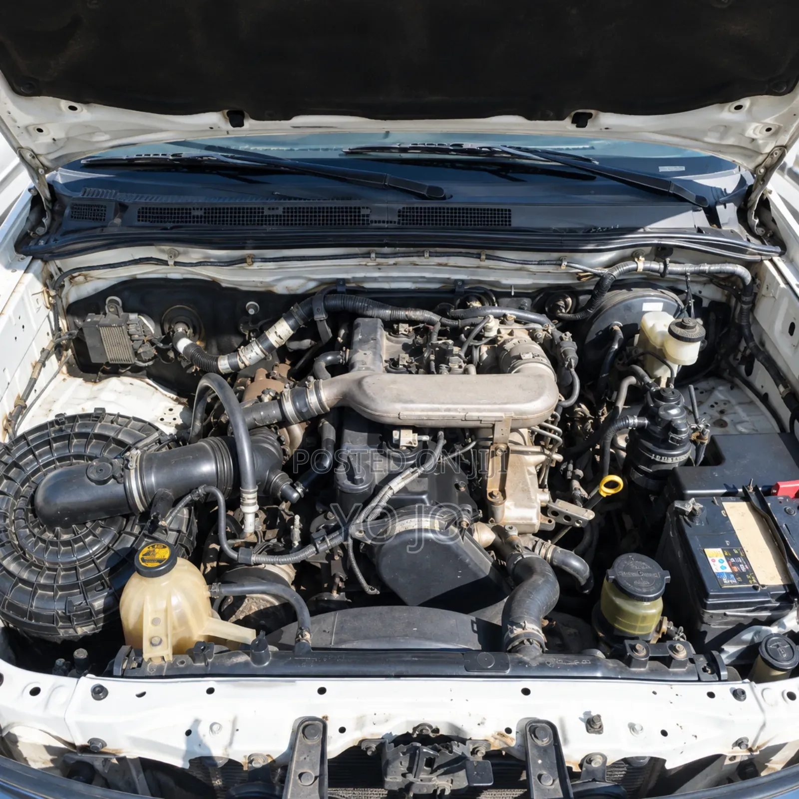 Toyota Hilux 2.5 D-4D 4X4 SRX 2009 White