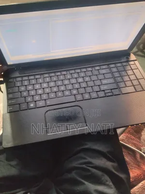 Laptop Toshiba Satellite C55 4GB Intel Core i5 HDD 256GB