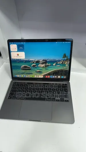New Laptop Apple MacBook Pro 2020 M1 8GB Apple M1 Pro SSD 256GB