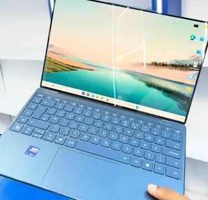 New Laptop Lenovo Yoga 710 16GB Intel Core Ultra 7 SSD 512GB
