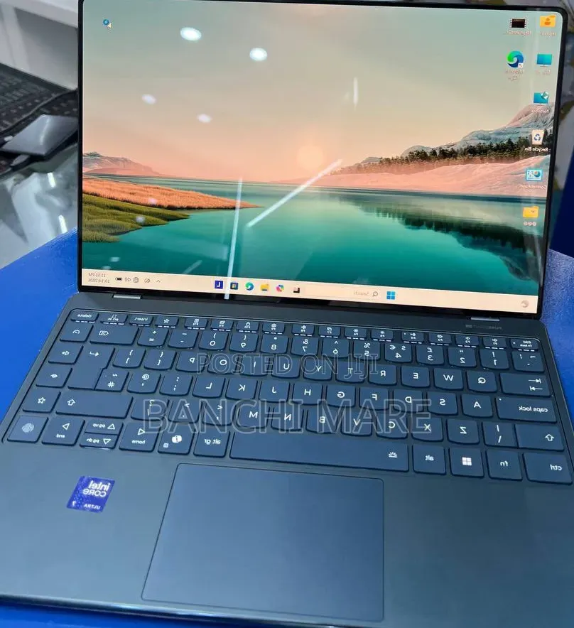 New Laptop Lenovo Yoga 710 16GB Intel Core Ultra 7 SSD 512GB