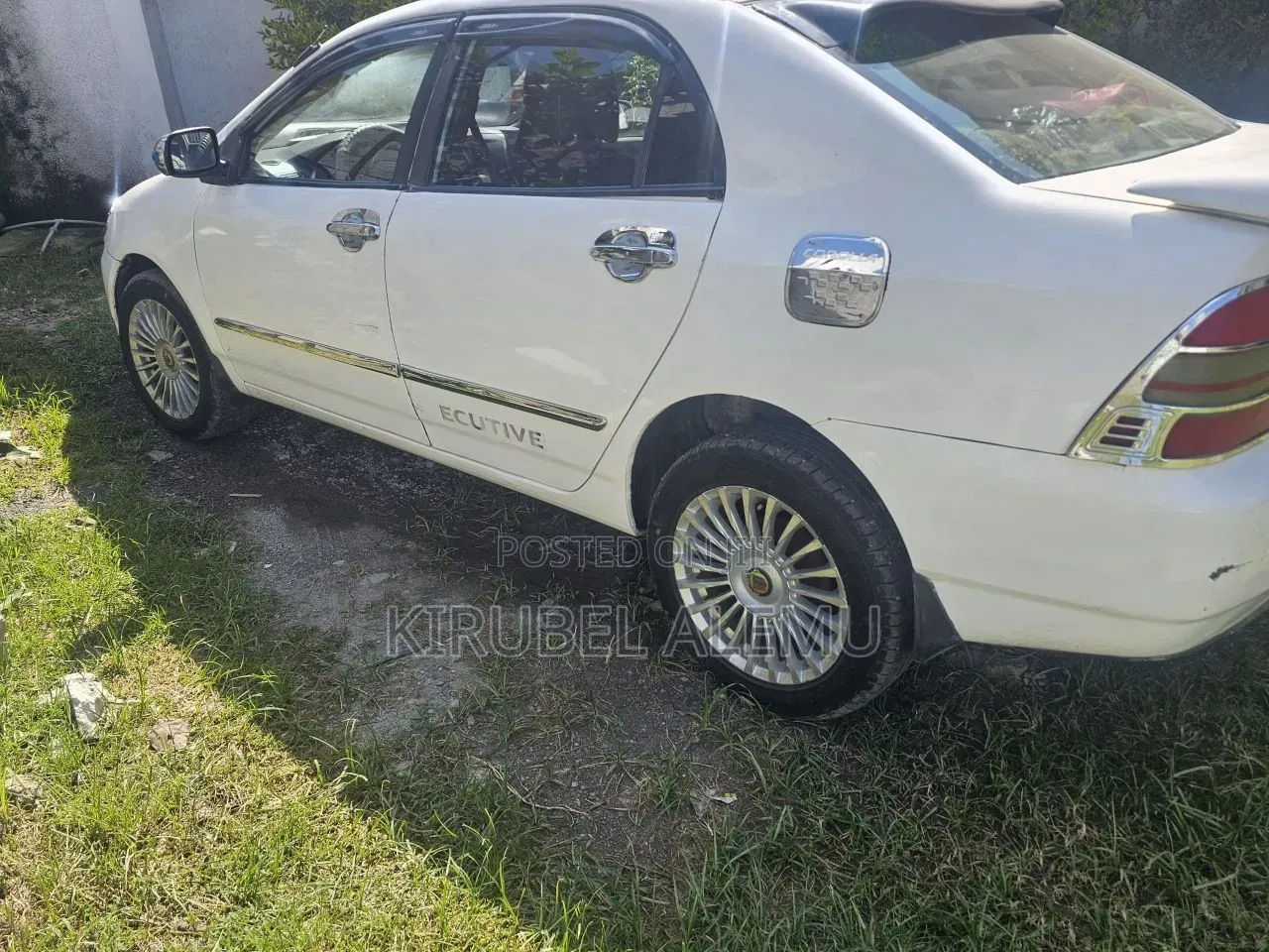 Toyota Corolla 2003 White