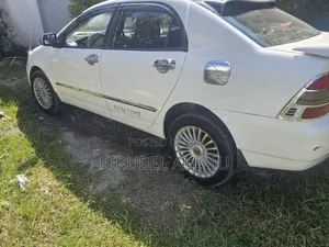 Toyota Corolla 2003 White