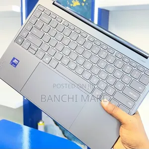 New Laptop Lenovo Yoga 9 16GB Intel Core Ultra 7 SSD 1T