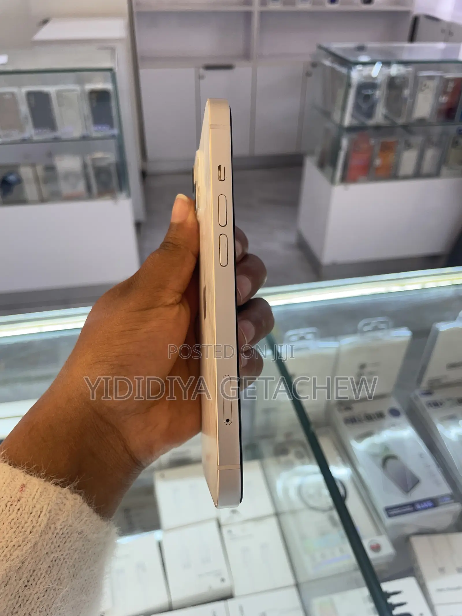 Apple iPhone 13 128 GB White